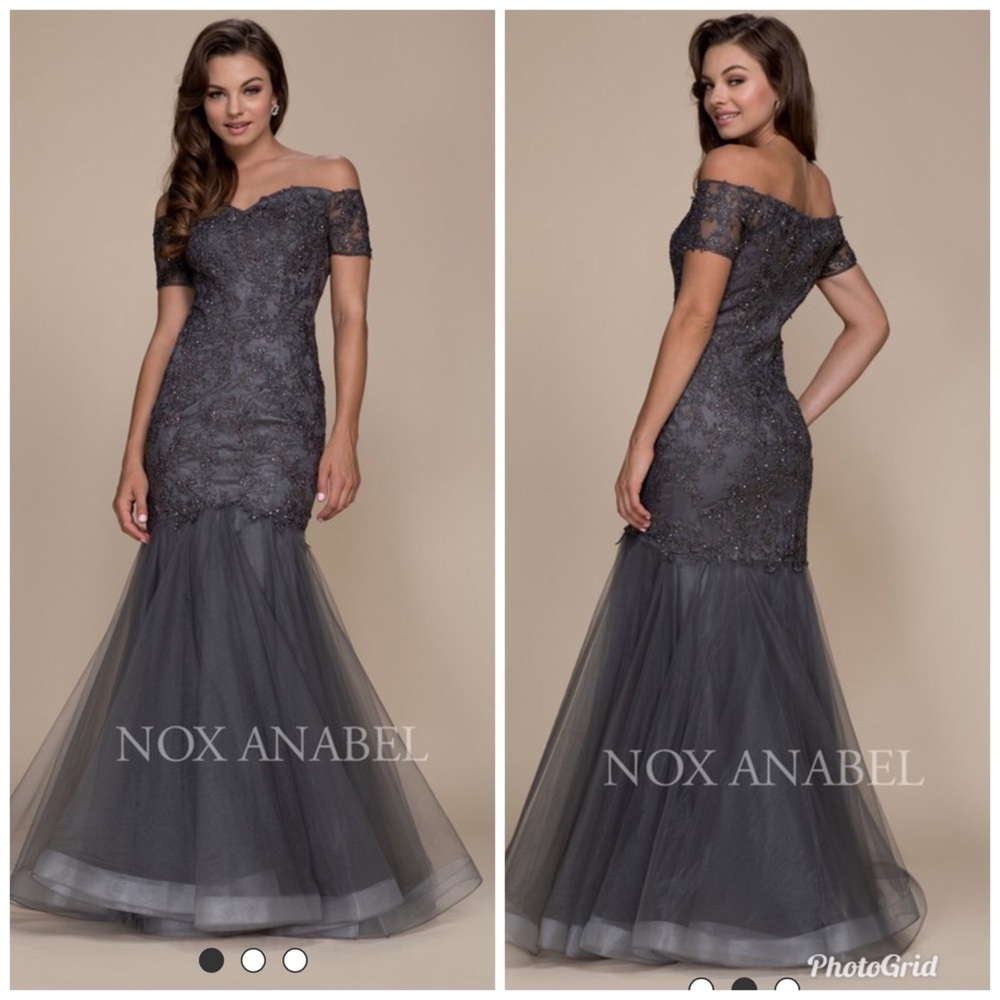 Preorder ur dress 👗